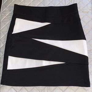 Forever 21 dressy black and white skirt